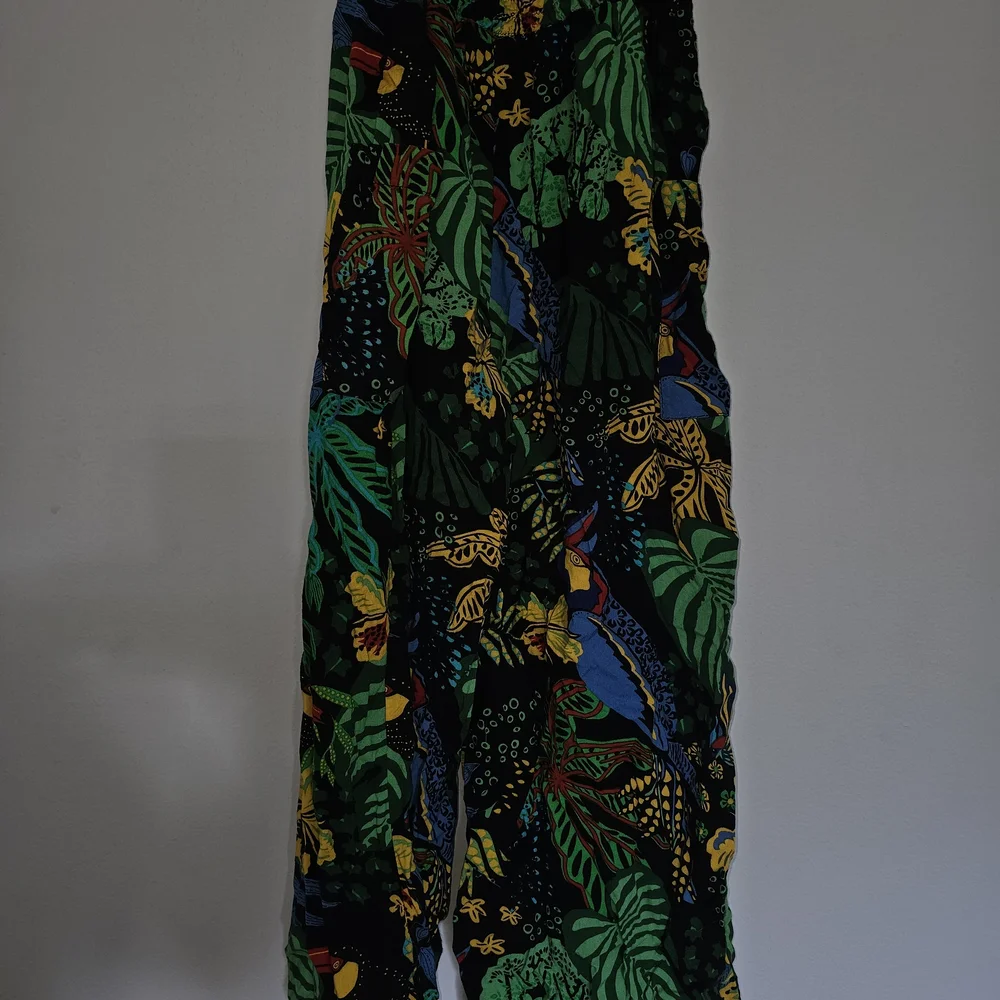 Island Planet Women's Colorful Tropical Print Leisure Palazzo Harem Pants Sz XS - Picture 2 of 7